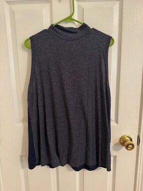 Champion Sleeveless Mock Neck Tank Top — Charcoal Heather